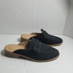 CYNTHIA ROWLEY WOMEN'S SMALL HEELED MULES SIZE 8.5